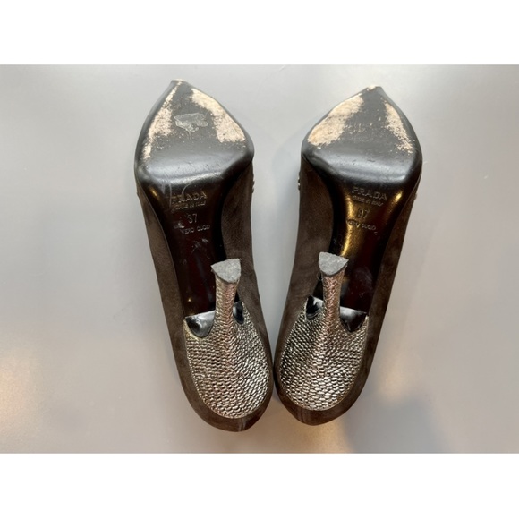 Prada Vintage Heel Pumps - Picture 5 of 10